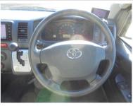 TOYOTA HIACE VAN 2015