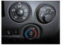 TOYOTA HIACE VAN 2015