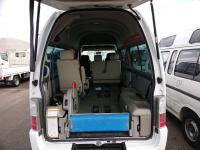 NISSAN CARAVAN 2011