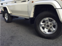 TOYOTA LAND CRUISER 2015