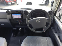 TOYOTA LAND CRUISER 2015