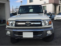 TOYOTA LAND CRUISER 2015