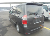 TOYOTA NOAH 2008