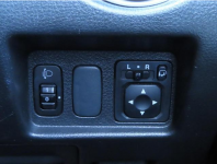 MITSUBISHI AIRTREK 2004