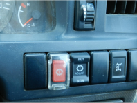 ISUZU ELF TRUCK 2015