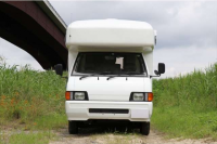 MITSUBISHI DELICA TRUCK 1998