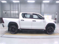 TOYOTA HILUX 2019