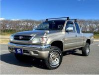 TOYOTA HILUX 2003