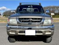 TOYOTA HILUX 2003