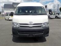 TOYOTA HIACE COMMUTER 2013