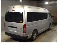 TOYOTA HIACE COMMUTER 2009