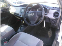 TOYOTA COROLLA AXIO 2013