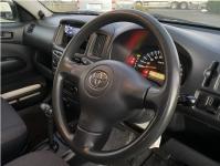 TOYOTA PROBOX WAGON 2004