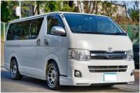 TOYOTA HIACE VAN 2011