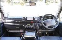 TOYOTA HIACE VAN 2011