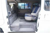 NISSAN CARAVAN 2009