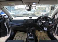 MITSUBISHI LANCER EVOLUTION 2009