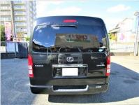TOYOTA HIACE VAN 2009