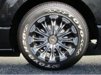 TOYOTA HIACE VAN 2009