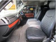 TOYOTA HIACE VAN 2009