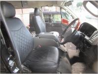 TOYOTA HIACE VAN 2009