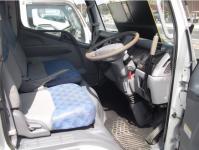 MITSUBISHI CANTER TRUCK 2005