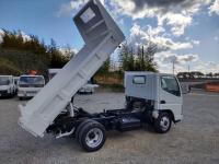 MITSUBISHI CANTER TRUCK 2005