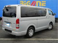 TOYOTA HIACE 2017