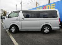 TOYOTA HIACE 2017