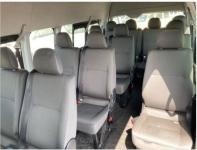 TOYOTA HIACE COMMUTER 2017