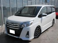 TOYOTA NOAH 2017
