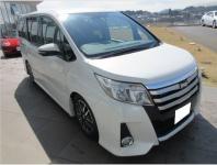TOYOTA NOAH 2017