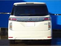 NISSAN ELGRAND 2017
