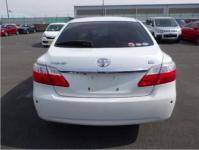 TOYOTA PREMIO 2010