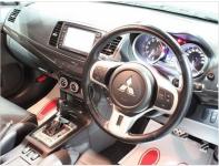 MITSUBISHI LANCER EVOLUTION 10 2010