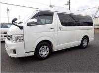 TOYOTA HIACE VAN 2011