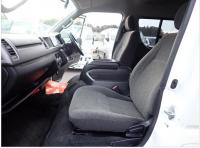 TOYOTA HIACE VAN 2011