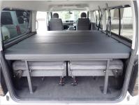 TOYOTA HIACE VAN 2011