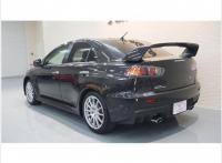 MITSUBISHI LANCER EVOLUTION 10 2010