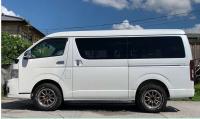 TOYOTA HIACE 2013