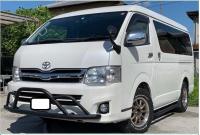 TOYOTA HIACE 2013