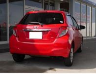 TOYOTA VITZ 2012