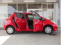 TOYOTA VITZ 2012