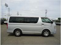 TOYOTA HIACE 2009