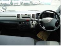 TOYOTA HIACE 2009