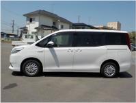 TOYOTA NOAH 2014
