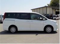 TOYOTA NOAH 2014