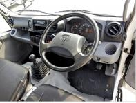 TOYOTA DYNA TRUCK 2013