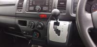 TOYOTA HIACE 2015
