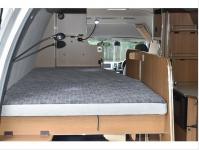 TOYOTA HIACE VAN 2012